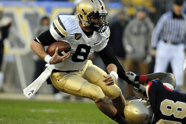 Football player showing speed and power