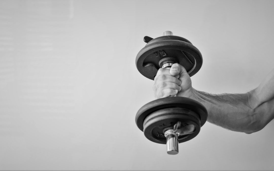 Reduce Your Bicep Pain With These Mobility Exercises